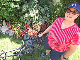 Lena and her bike with Spiderflex - Comfortable Bicycle Saddle
